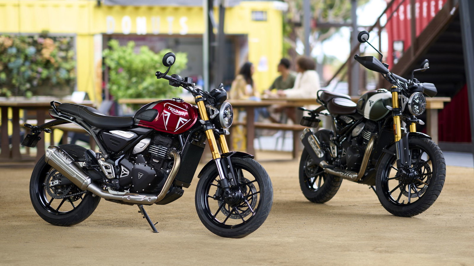 Triumph Speed 400 and Scrambler 400 X 